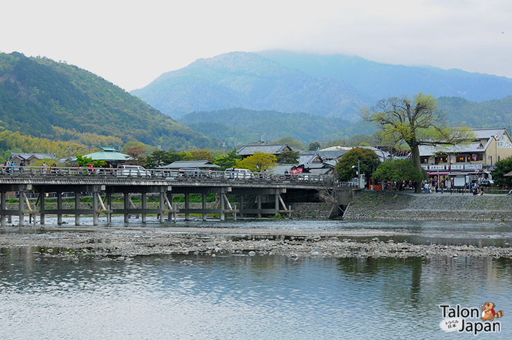 สะพานไม้โทเก็ตสึเคียว Togetsukyo แห่งเมืองอาราชิยาม่า