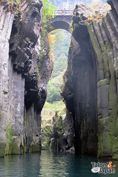 บรรยากาศระหว่างพายเรือที่ช่องเขาทาคาชิโฮะ หยั่งกับในหนัง lord of the ring