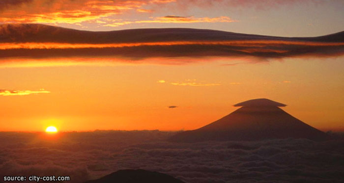 บรรยากาศพระอาทิตย์ขึ้นบนยอดเขาทาคาโอะ Takao Sunrise