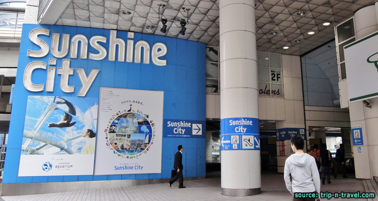 ทางเดินไปห้าง Sunshine City