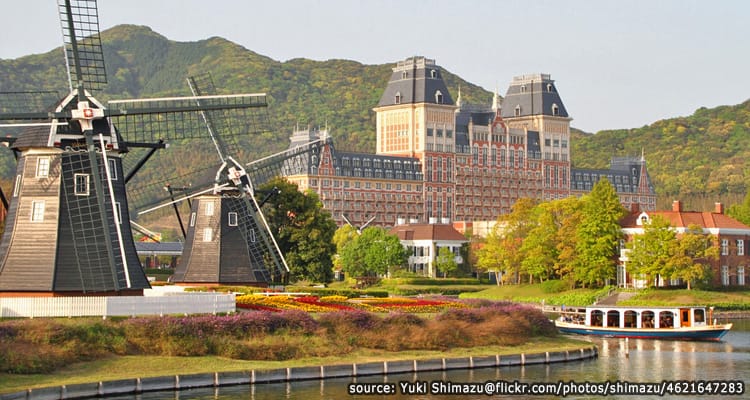 สวนสนุกสไตล์ฮอลแลนด์เฮาเทนบอช Huis Ten Bosch theme park