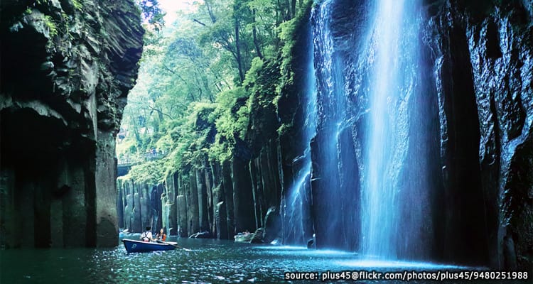 ช่องเขาทาคาชิโฮ – Takachiho-kyo