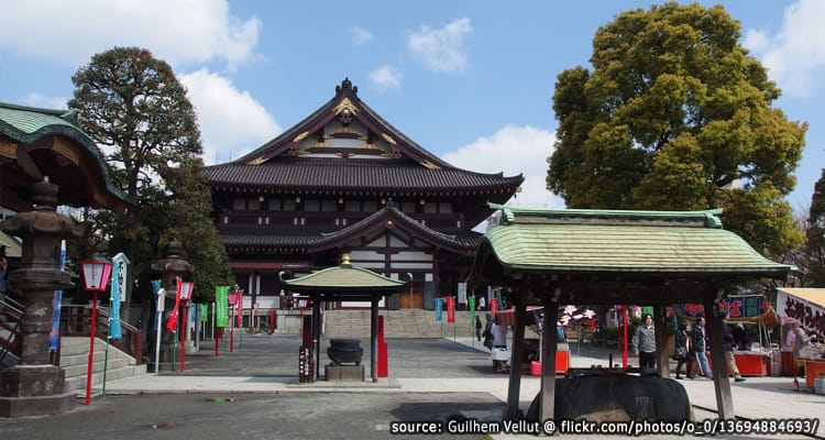 วัดคาวาซากิไดเซน Kawasaki Daishi Temple