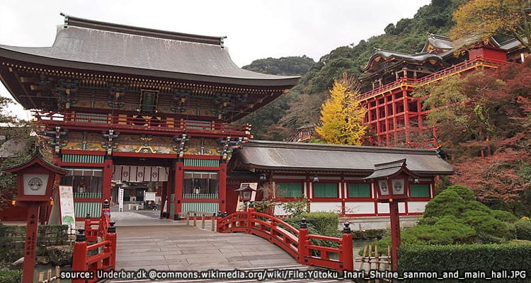 ศาลเจ้ายูโทคุอินาริ Yutoku Inari Shrine