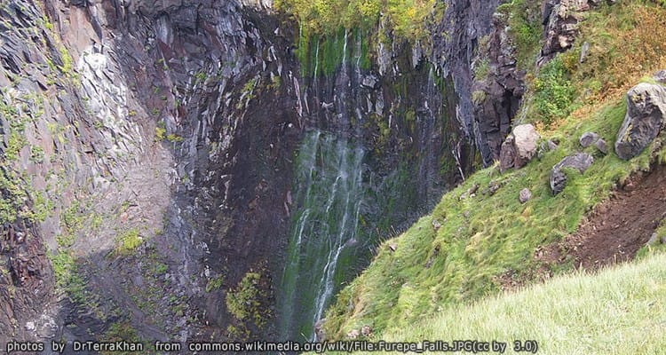 น้ำตกฟูเรเป้ Furepe Waterfall