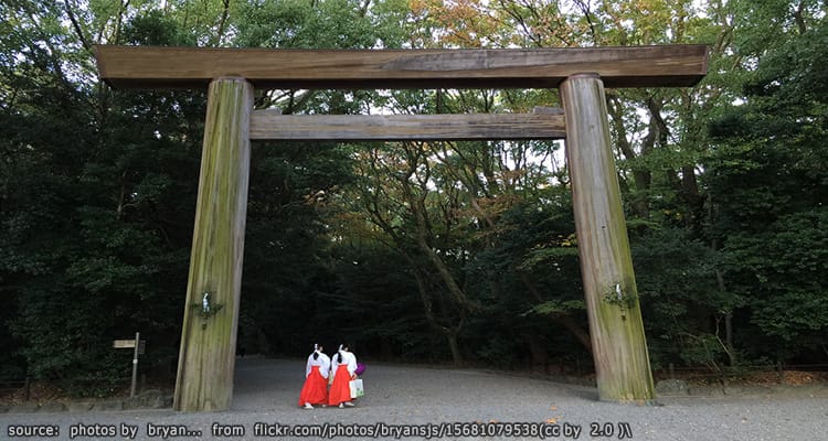 ศาลเจ้าอะสึตะ Atsuta Shrine