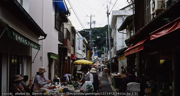 ตลาดเช้าโยบูโกะ Yobuko Morning Market