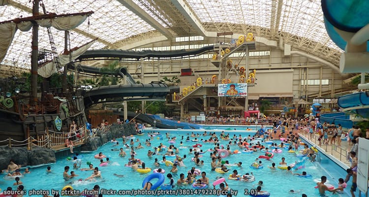 สปารีสอร์ทฮาวาย Spa Resort Hawaiians