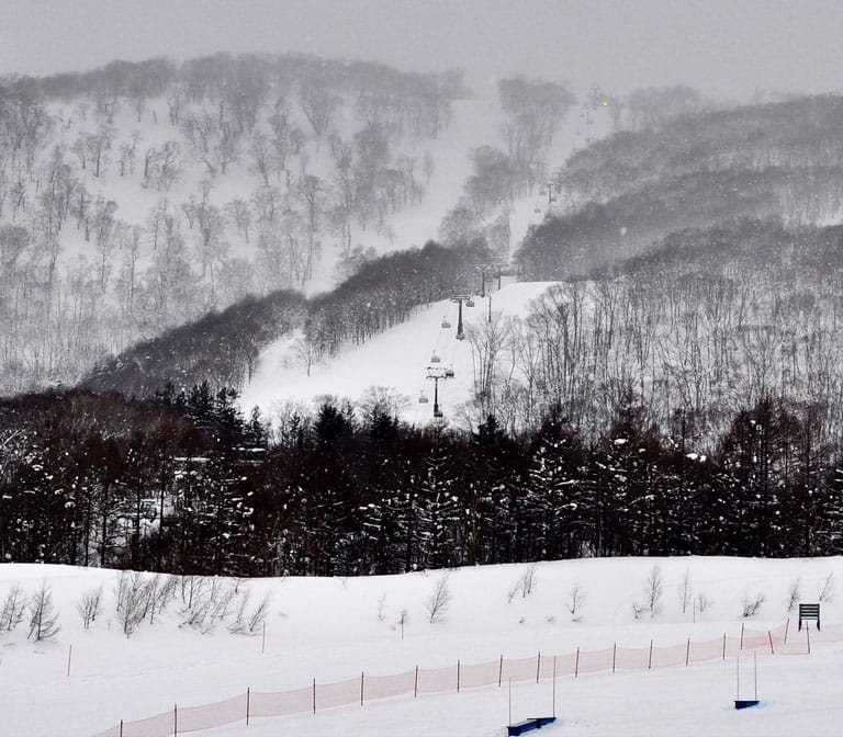 เมืองสกีรีสอร์ท นิเซโกะ Niseko Ski Resort
