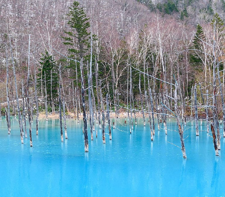 สระ อะโออิเคะ Aoiike Blue Pond