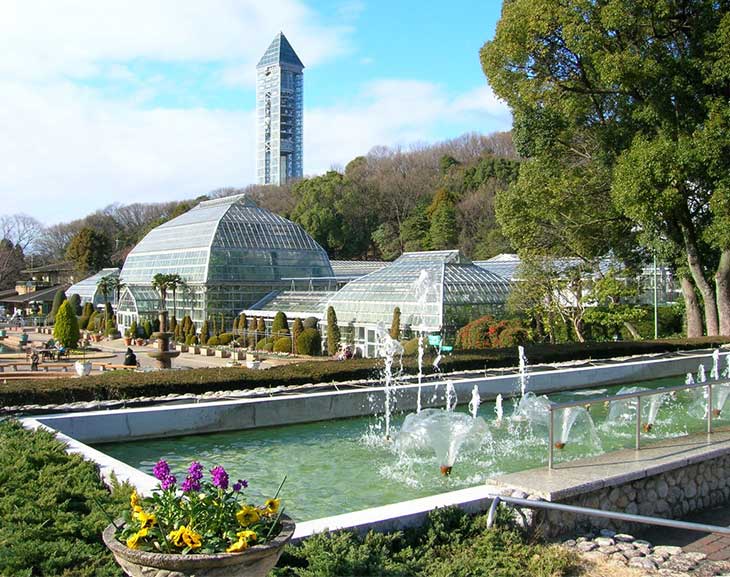 สวนสัตว์ และสวนพฤกษศาสตร์ฮิงาชิยามา (Higashiyama Zoo & Botanical Garden)