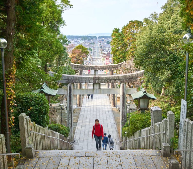 ศาลเจ้ามิยาจิดาเกะ (Miyajidake Shrine)