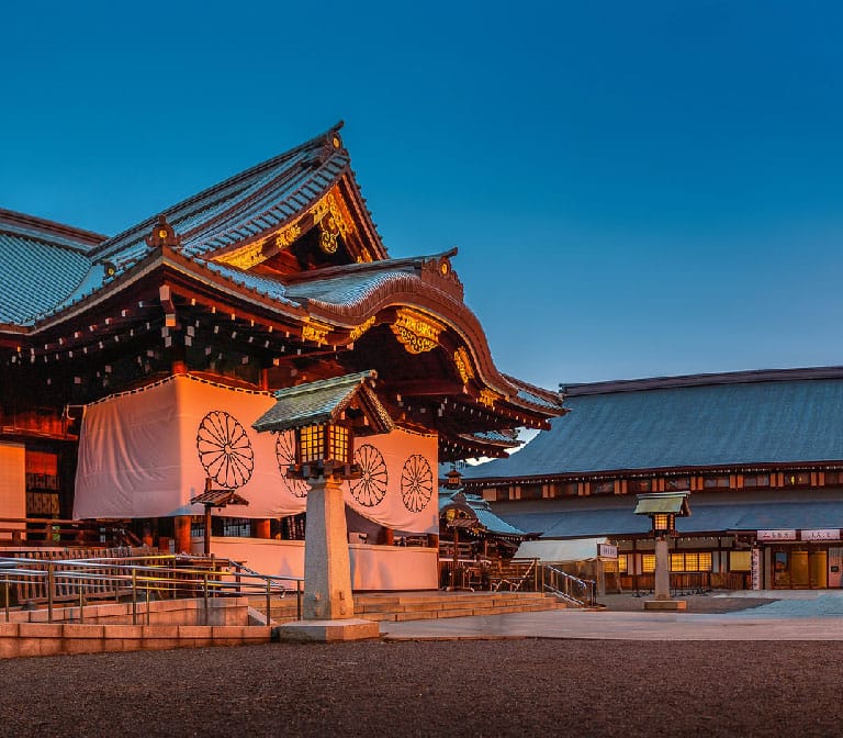 ศาลเจ้ายาสุกุนิ – Yasukuni Shrine