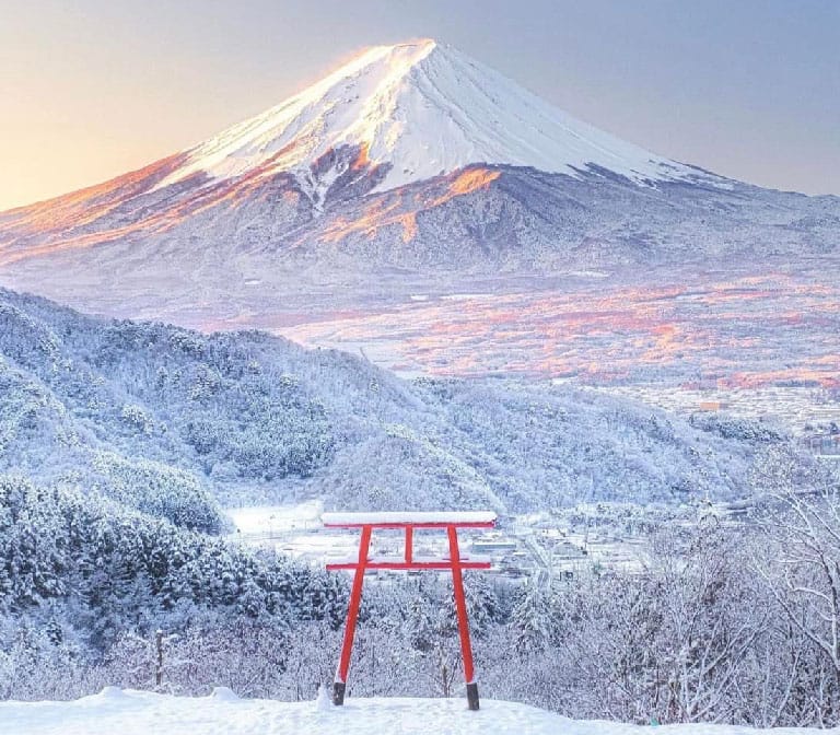 จุดชมวิว Tenku no torii และศาลเจ้า Kawaguchiko Asama