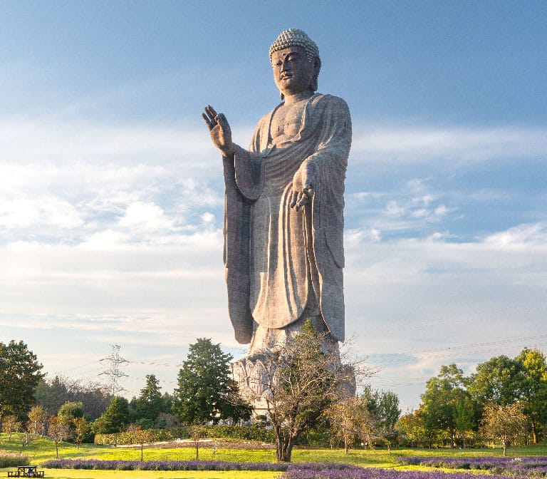 พระใหญ่ อุชิคุ ไดบุสสึ แห่ง อิบารากิ Ushiku Daibutsu