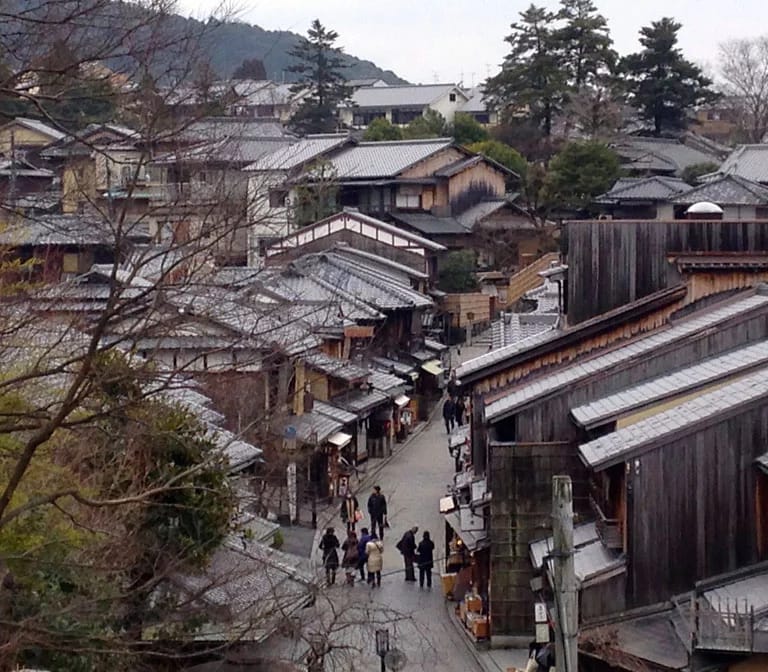 ย่านฮิกาชิยาม่า – Higashiyama