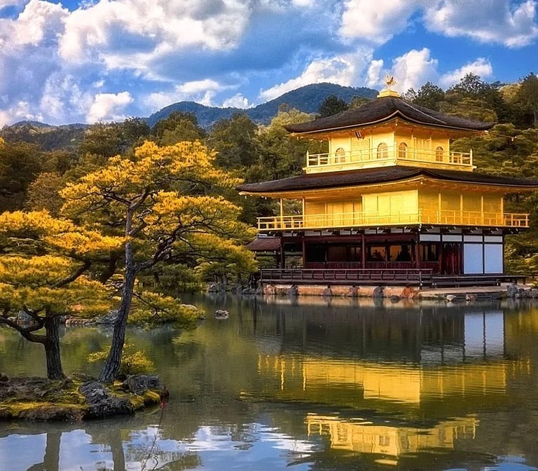 วัดคินคะคุจิหรือวัดทอง – Kinkakuji Temple