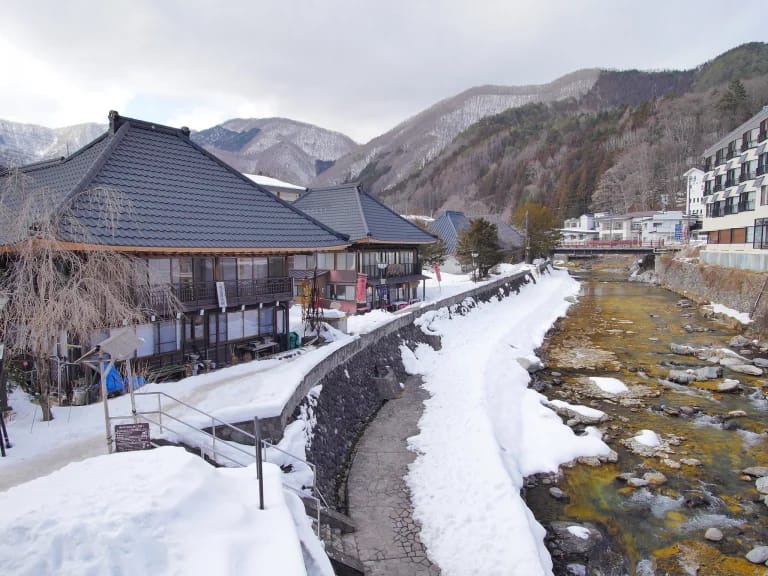 ยูนิชิงาวะออนเซน Yunishigawa Onsen
