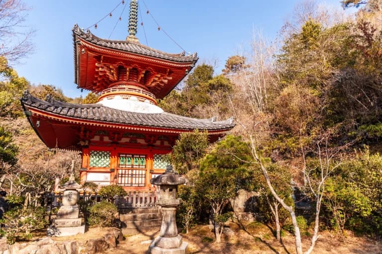 วัดมิทากิ เดระ (Mitaki Dera)