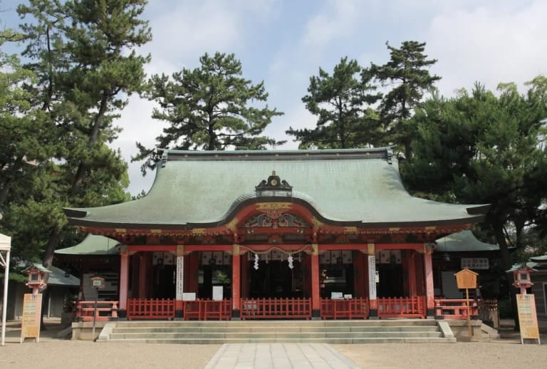 ศาลเจ้านากาตะ (Nagata Jinja) แห่ง โกเบ