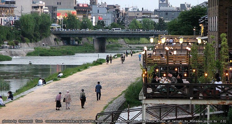 พอนโตโชะ ย่านชิวริมแม่น้ำคาโมะ – Pontocho and Kamogawa River