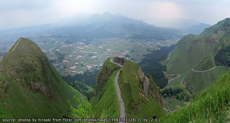 เส้นทางสู่ขอบฟ้า ที่ภูเขาไฟอะโสะ Road to Laputa