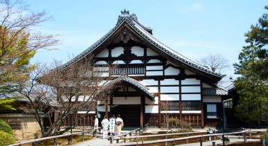 วัดโคไดจิ–Kodaiji-Temple
