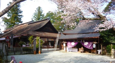 ศาลเจ้าโยชิมิสึ - Yoshimizu Shrine
