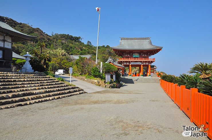 ทางเดินเข้าศาลเจ้ายูโดะ Udo Shrine