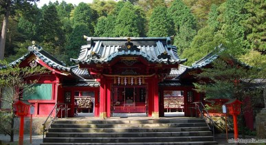 ศาลเจ้าฮาโกเน่ - Hakone Shrine