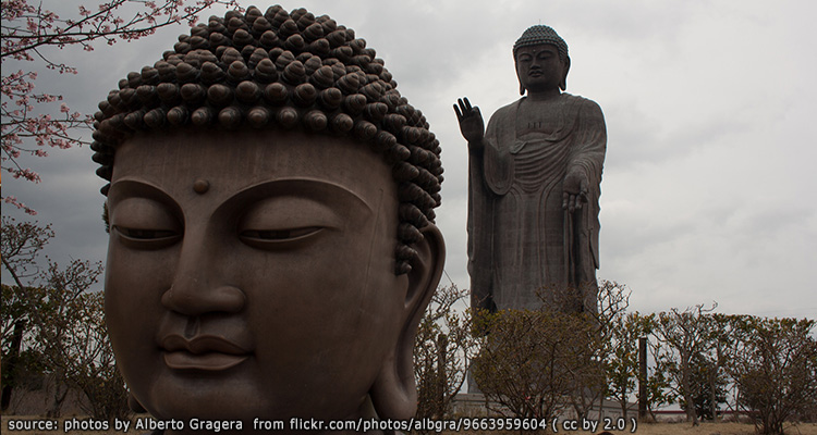 พระใหญ่ อุชิคุ ไดบุสสึ แห่ง อิบารากิ 