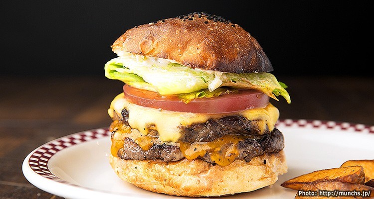 Munch’s-Burger-Shack2